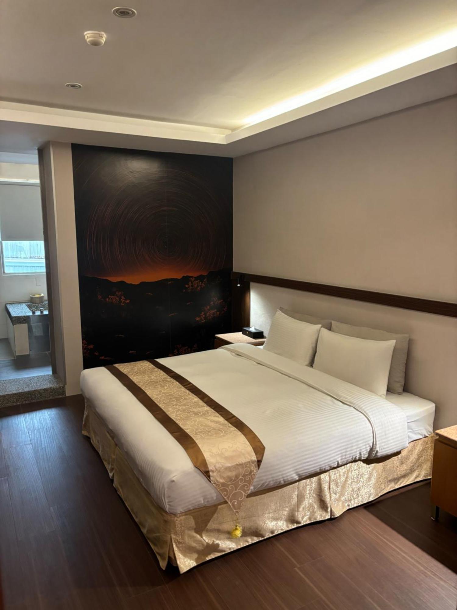 Yuhao Hotel - Hsinchu Branch Екстер'єр фото