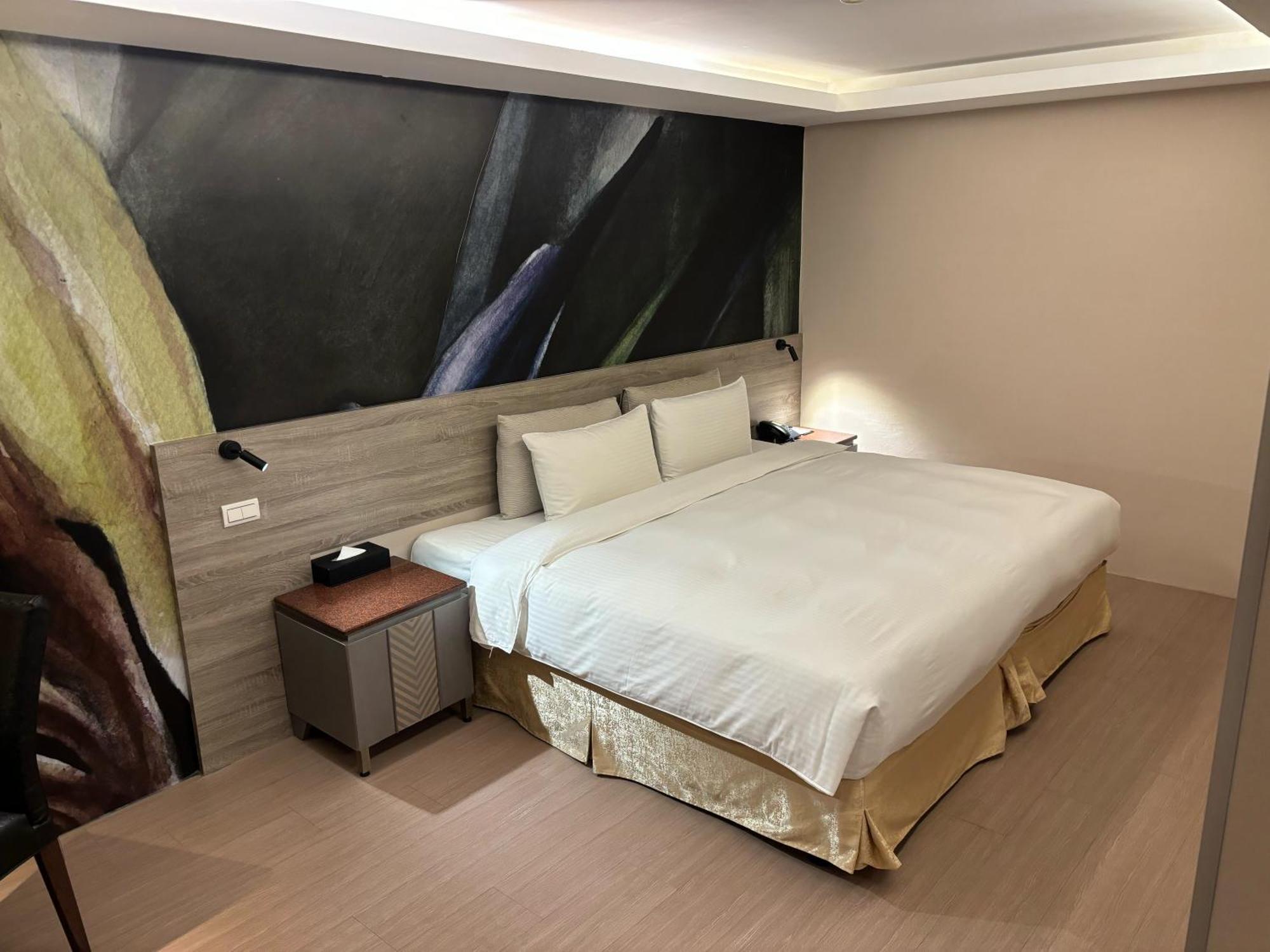 Yuhao Hotel - Hsinchu Branch Екстер'єр фото
