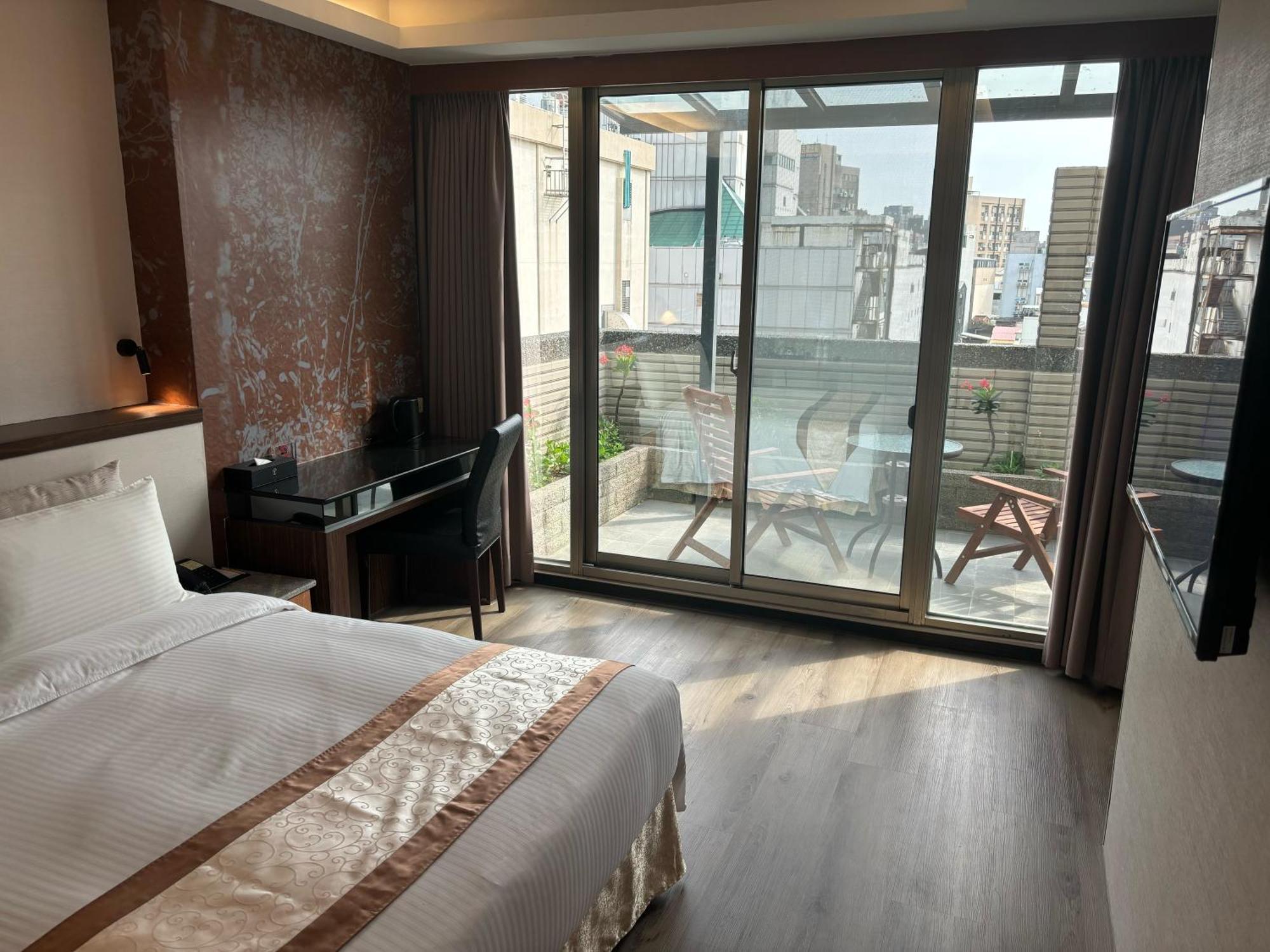 Yuhao Hotel - Hsinchu Branch Екстер'єр фото