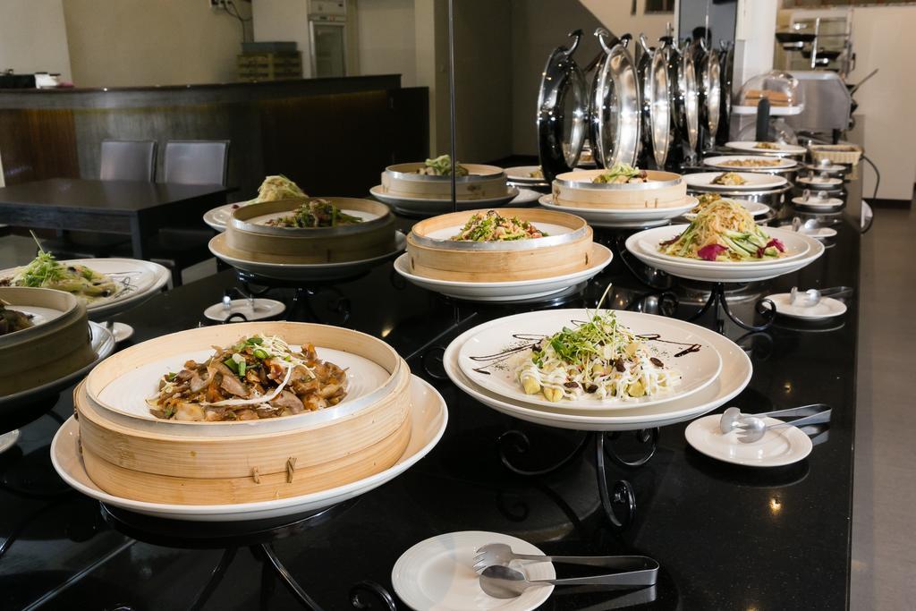 Yuhao Hotel - Hsinchu Branch Екстер'єр фото