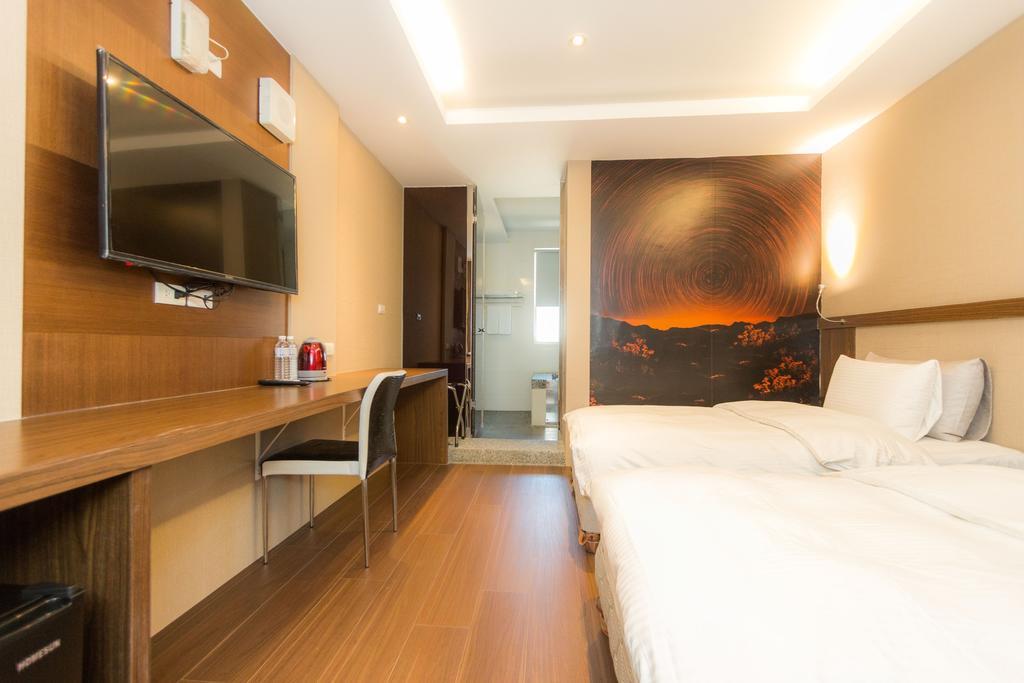 Yuhao Hotel - Hsinchu Branch Екстер'єр фото