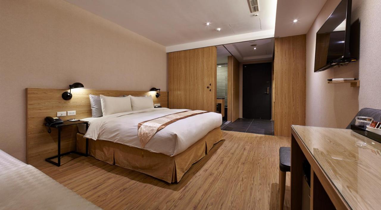 Yuhao Hotel - Hsinchu Branch Екстер'єр фото